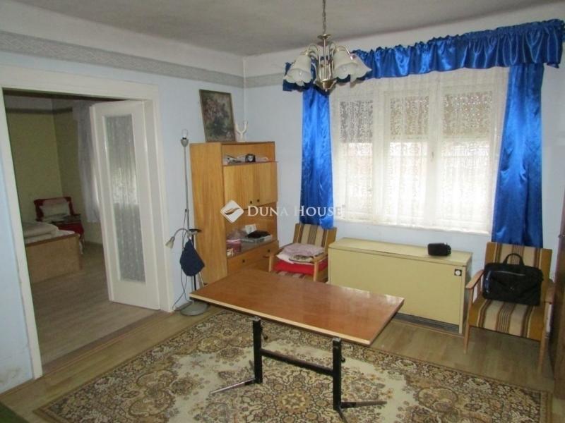 Eladó családi ház Pilis