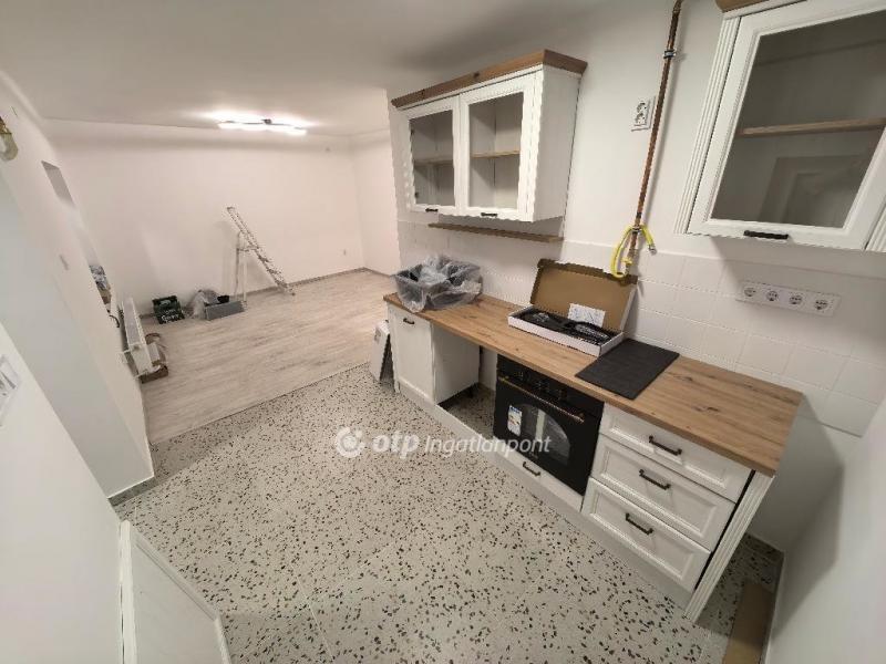 Eladó házrész Debrecen