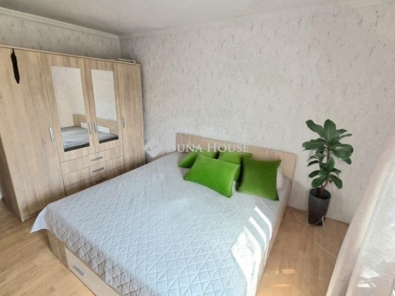 Eladó családi ház Fót