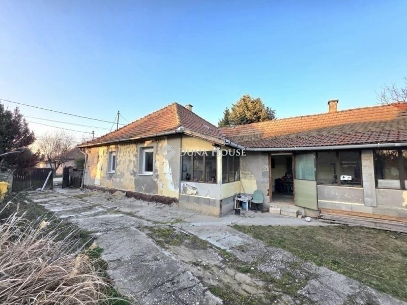 Eladó családi ház Gyömrő
