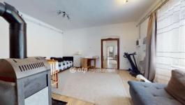 Eladó családi ház Beszterec