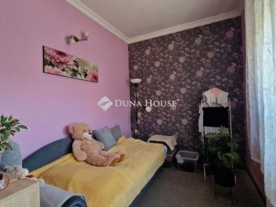 Eladó családi ház Budapest