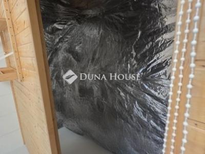 Eladó családi ház Nagytarcsa