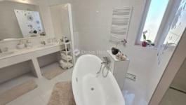 Eladó családi ház Nagytarcsa