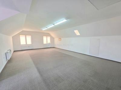 Eladó családi ház Fót