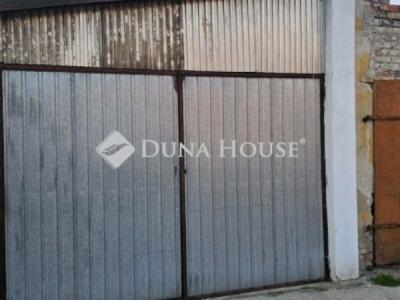 Eladó családi ház Budapest