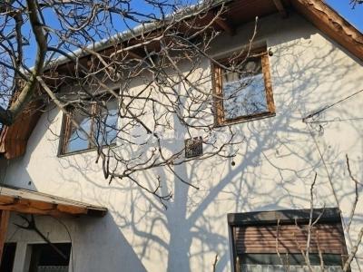 Eladó családi ház Budapest