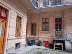 Eladó utcai bejáratú üzlethelység Budapest