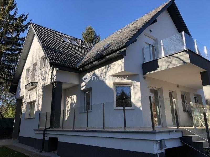 Eladó családi ház Budapest