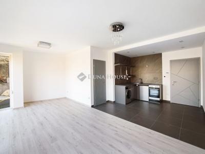 Eladó családi ház Budapest