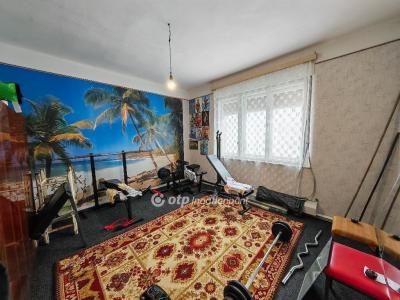 Eladó családi ház Kiskunlacháza