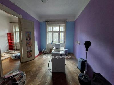 Eladó lakás Budapest