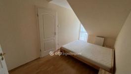 Eladó lakás Cserkeszőlő