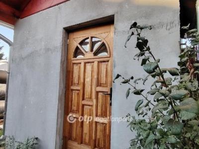 Eladó családi ház Vecsés