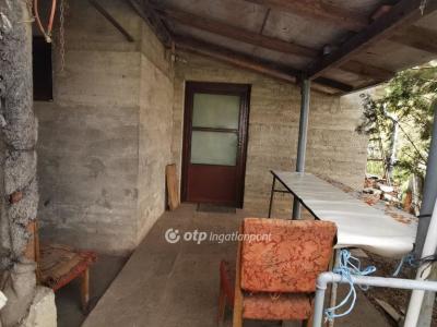 Eladó családi ház Kardos