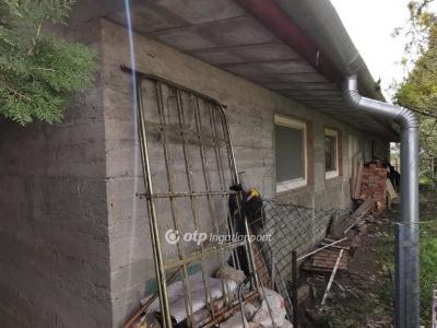 Eladó családi ház Kardos