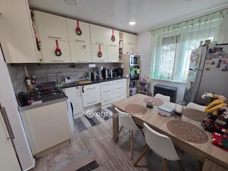 Eladó lakás Miskolc