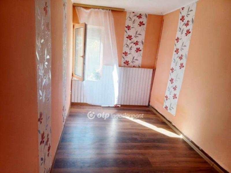 Eladó családi ház Várdomb