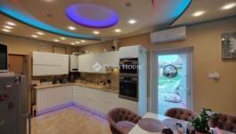 Eladó családi ház Budapest