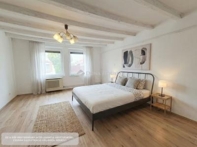 Eladó családi ház Szeged