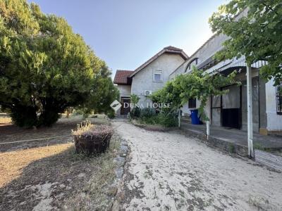 Eladó családi ház Kecskemét