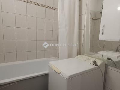 Eladó lakás Kecskemét