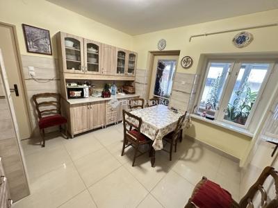 Eladó családi ház Kecskemét