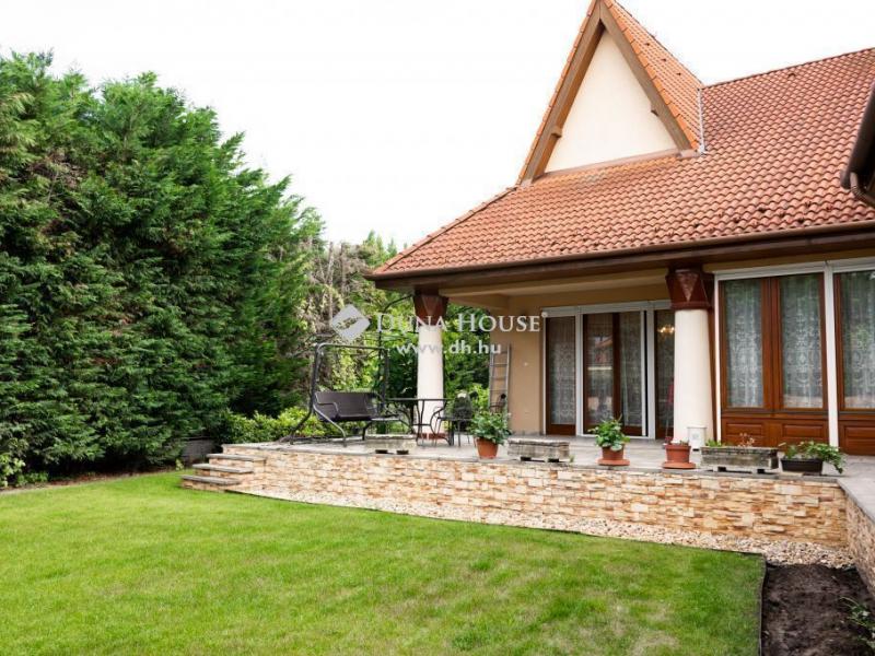 Eladó családi ház Kecskemét