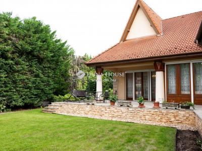 Eladó családi ház Kecskemét