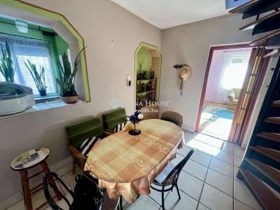 Eladó családi ház Kecskemét