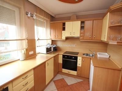 Eladó lakás Kecskemét