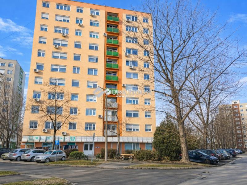 Eladó lakás Kecskemét