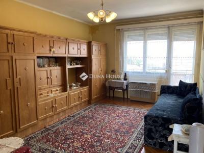 Eladó lakás Kecskemét
