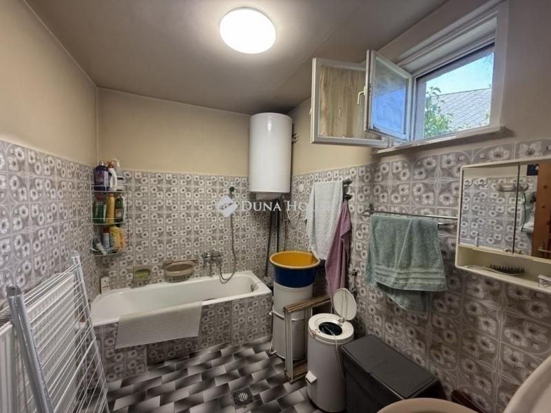 Eladó családi ház Maglód