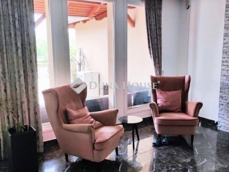 Eladó családi ház Maglód