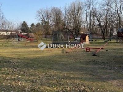 Eladó lakás Gyömrő