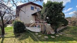 Eladó családi ház Maglód