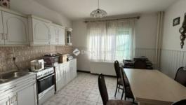 Eladó családi ház Kóka