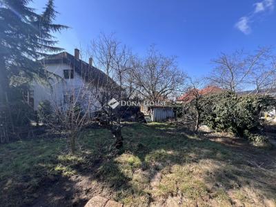Eladó családi ház Budapest