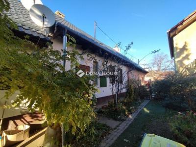 Eladó házrész Tatabánya