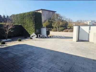Eladó ikerház Fót