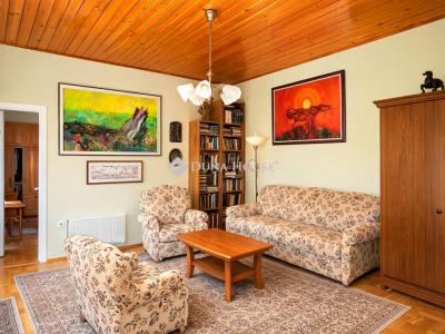 Eladó családi ház Budapest