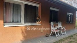 Eladó családi ház Szentliszló