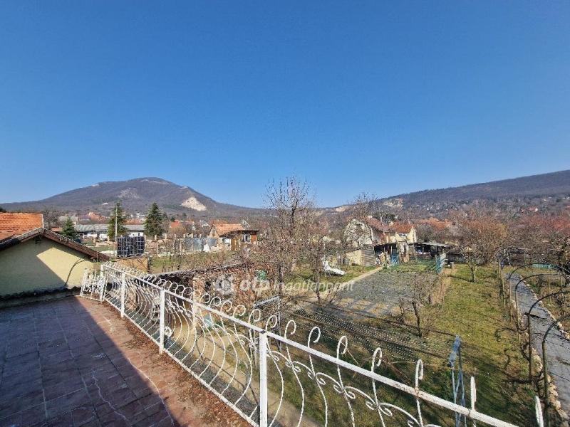 Eladó családi ház Pilisszántó