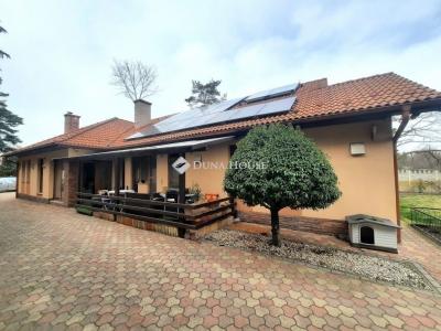 Eladó családi ház Inárcs