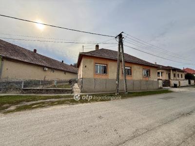 Eladó családi ház Hidas
