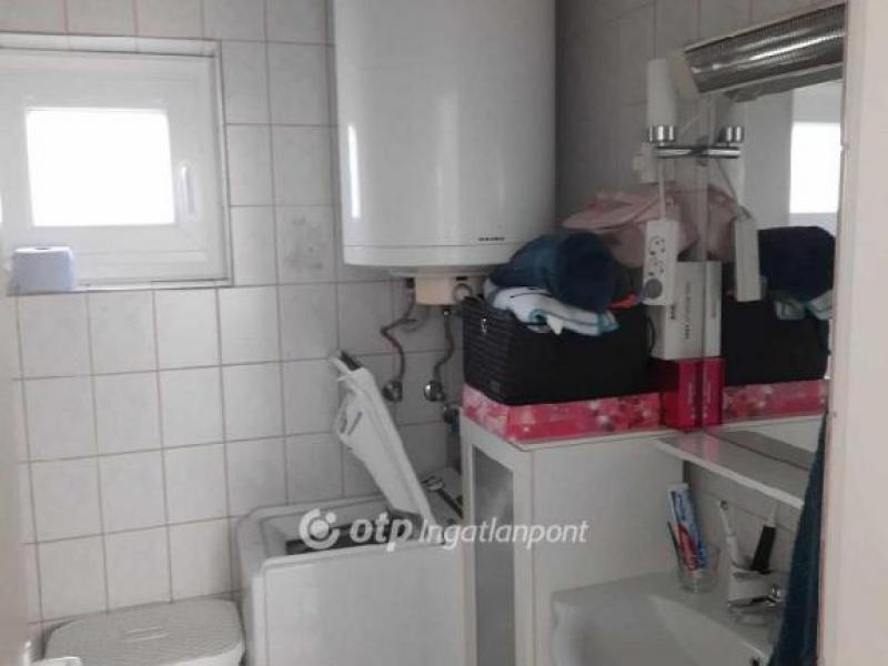 Eladó családi ház Vonyarcvashegy