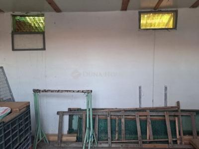 Eladó családi ház Udvar