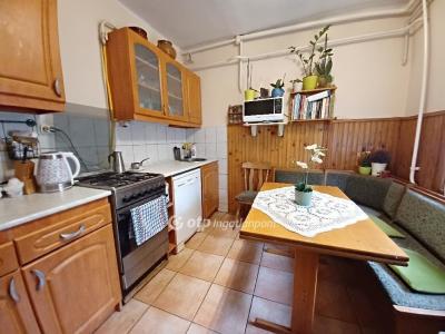 Eladó családi ház Eger