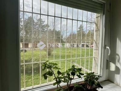 Eladó lakás Komló